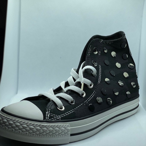 Converse - Picture 3 of 3